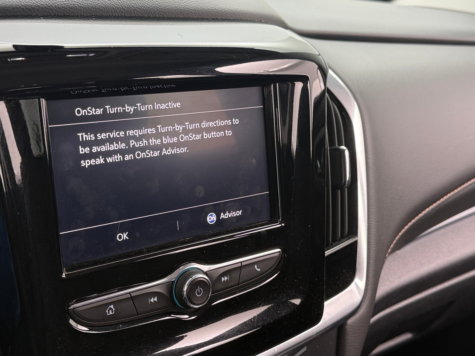 Thumbnail: 2020 Chevrolet Traverse - 4