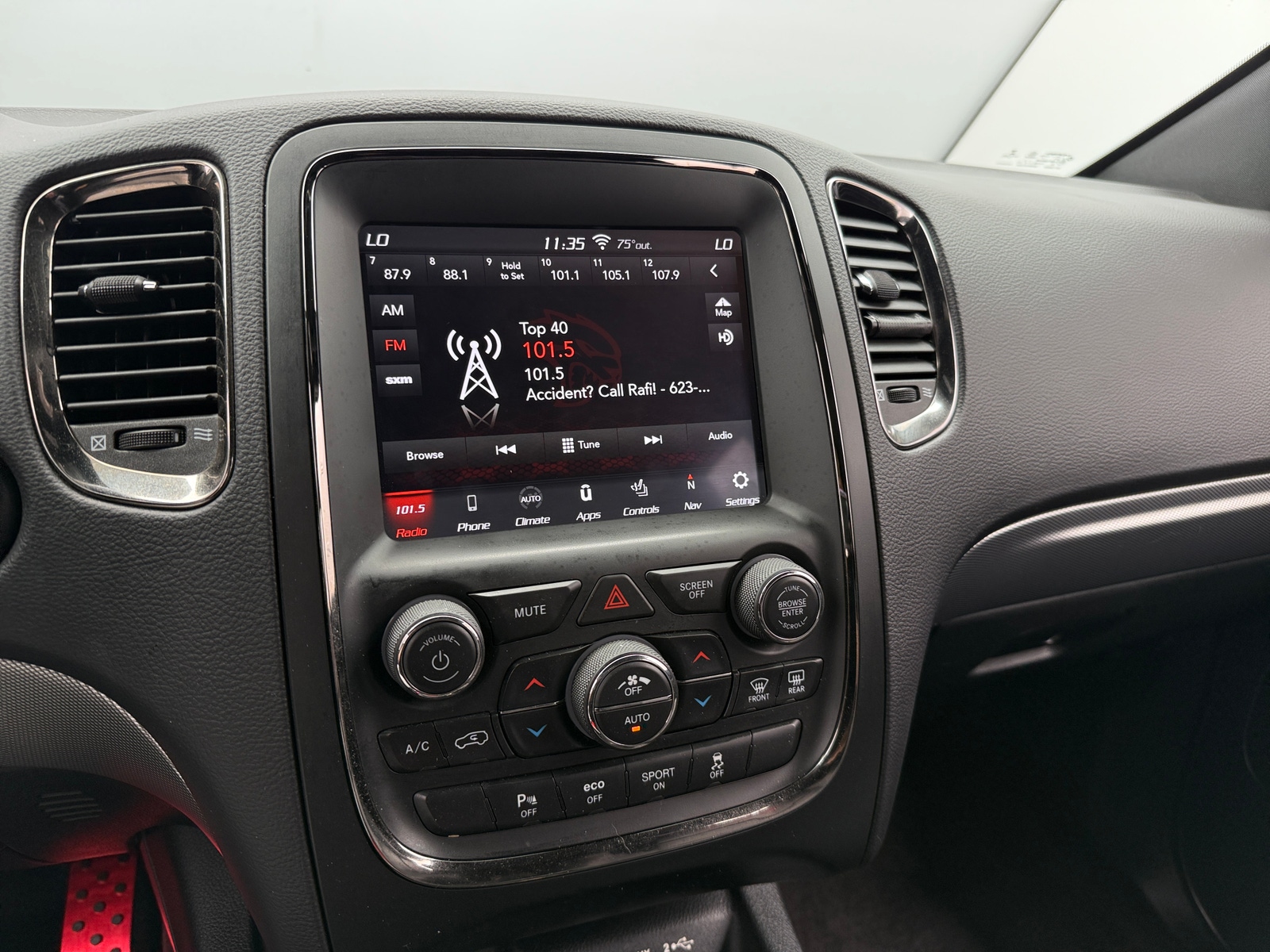 Thumbnail: 2018 Dodge Durango - 3