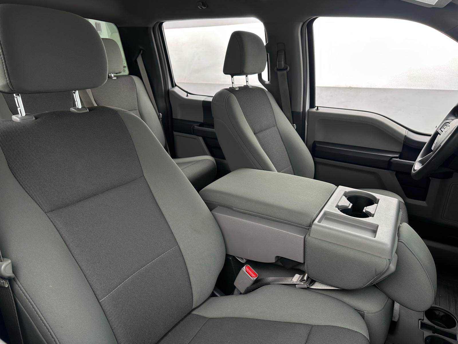 Thumbnail: 2017 Ford Econoline - 2