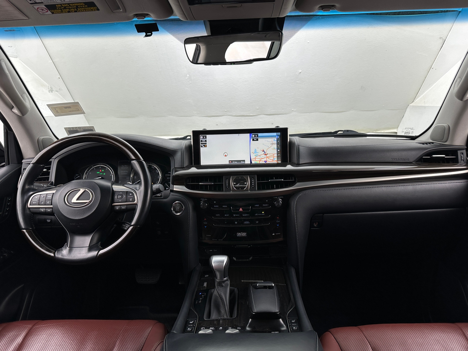 Thumbnail: 2016 Lexus LX - 2