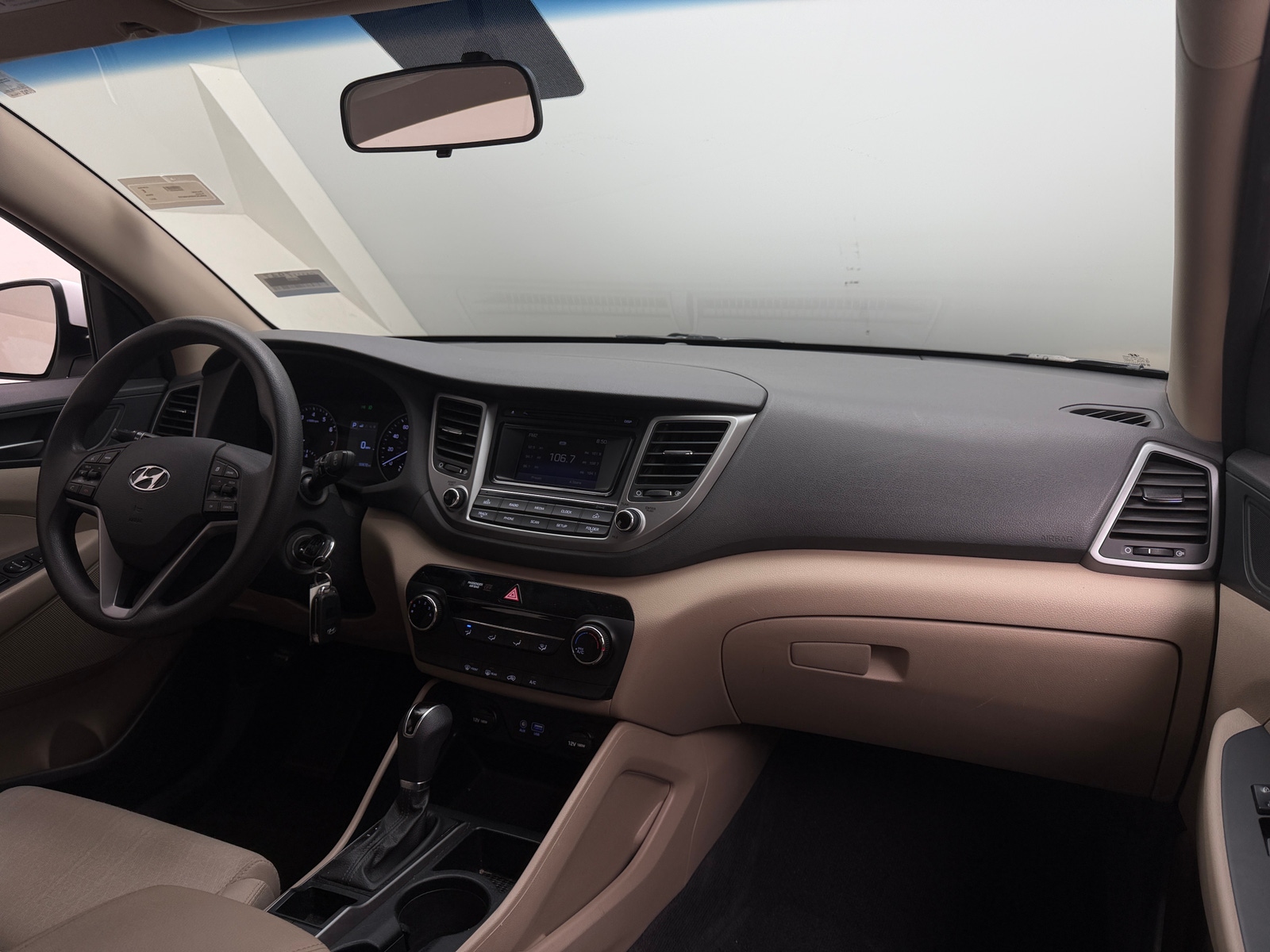 Thumbnail: 2017 Hyundai Tucson - 3