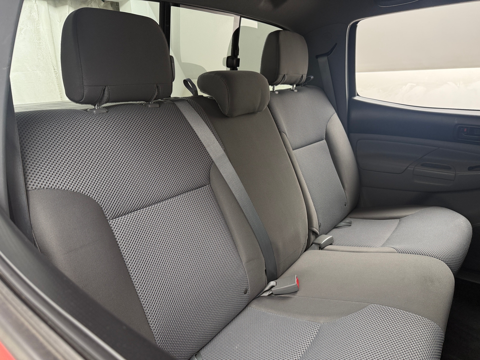 Thumbnail: 2015 Toyota Tacoma - 6