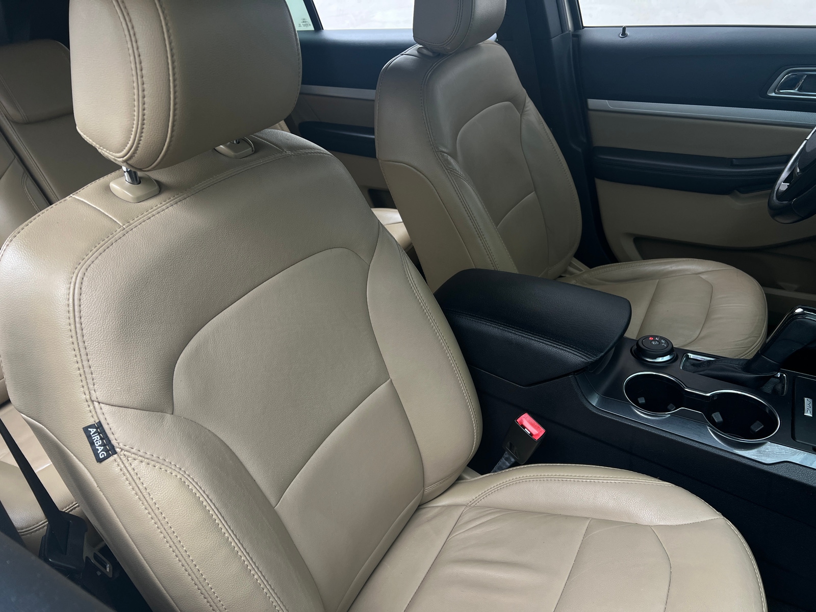 Thumbnail: 2017 Ford Explorer - 2