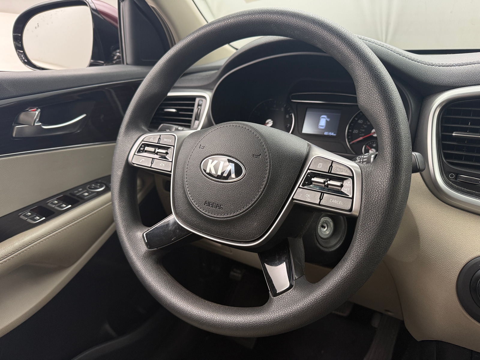 Thumbnail: 2020 Kia Sorento - 5