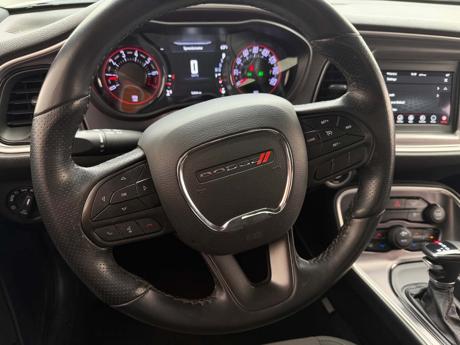 Thumbnail: 2021 Dodge Challenger - 4