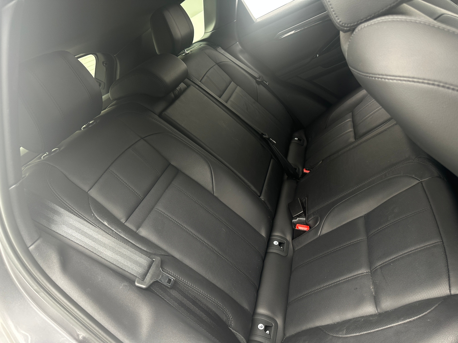 Thumbnail: 2020 Land Rover Range Rover Evoque - 5