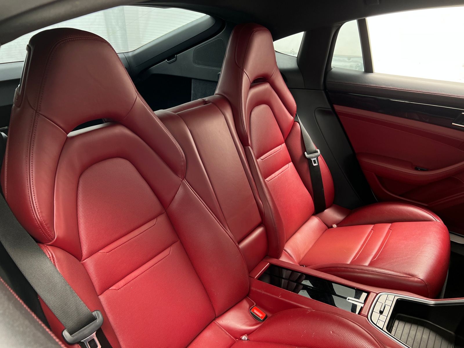 Thumbnail: 2018 Porsche Panamera - 5