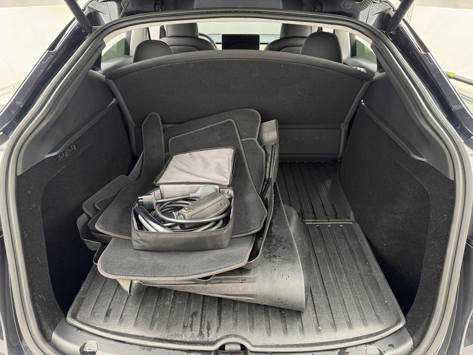 Thumbnail: 2024 Tesla Model Y - 6