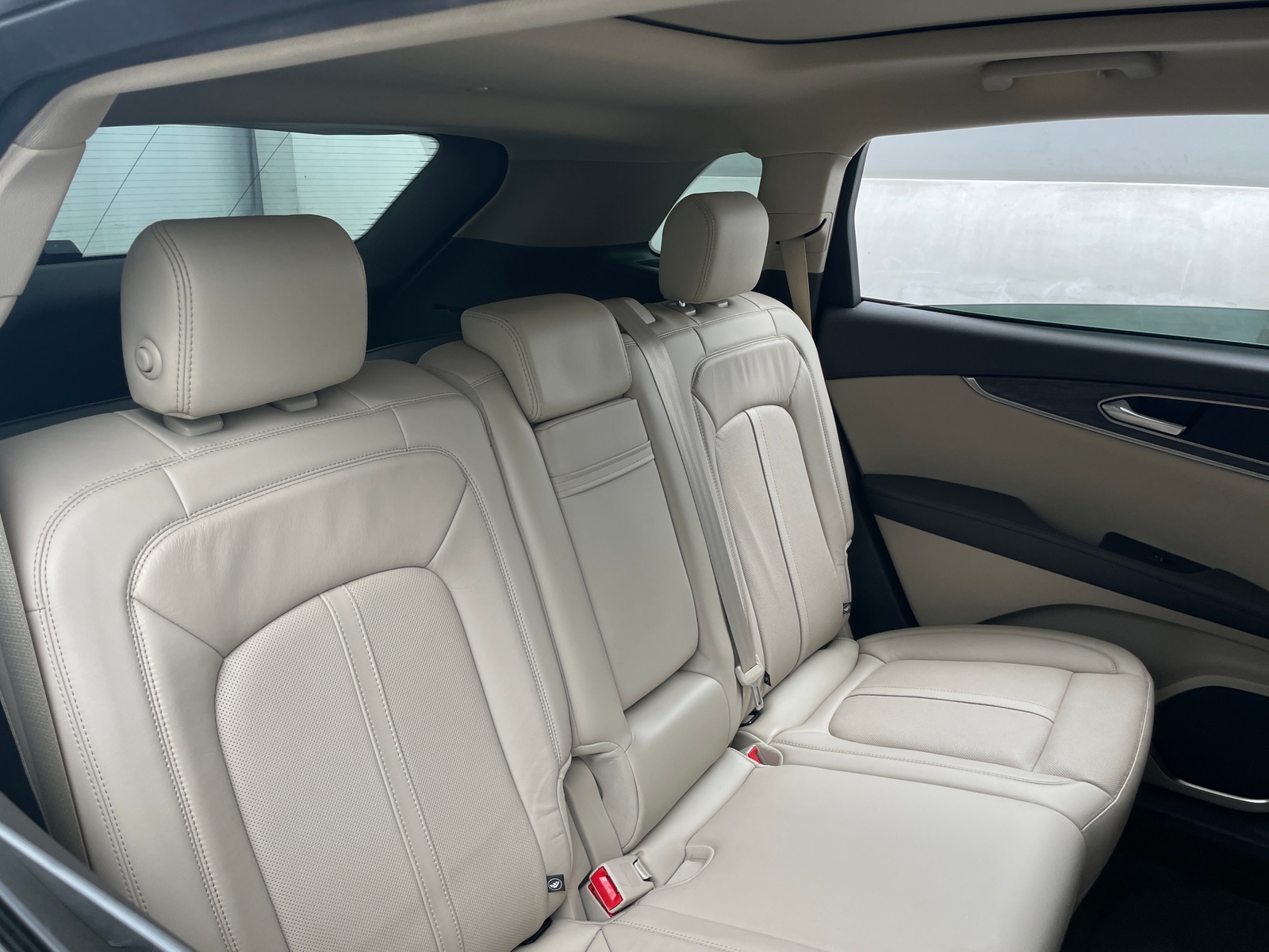 Thumbnail: 2020 Lincoln Nautilus - 5