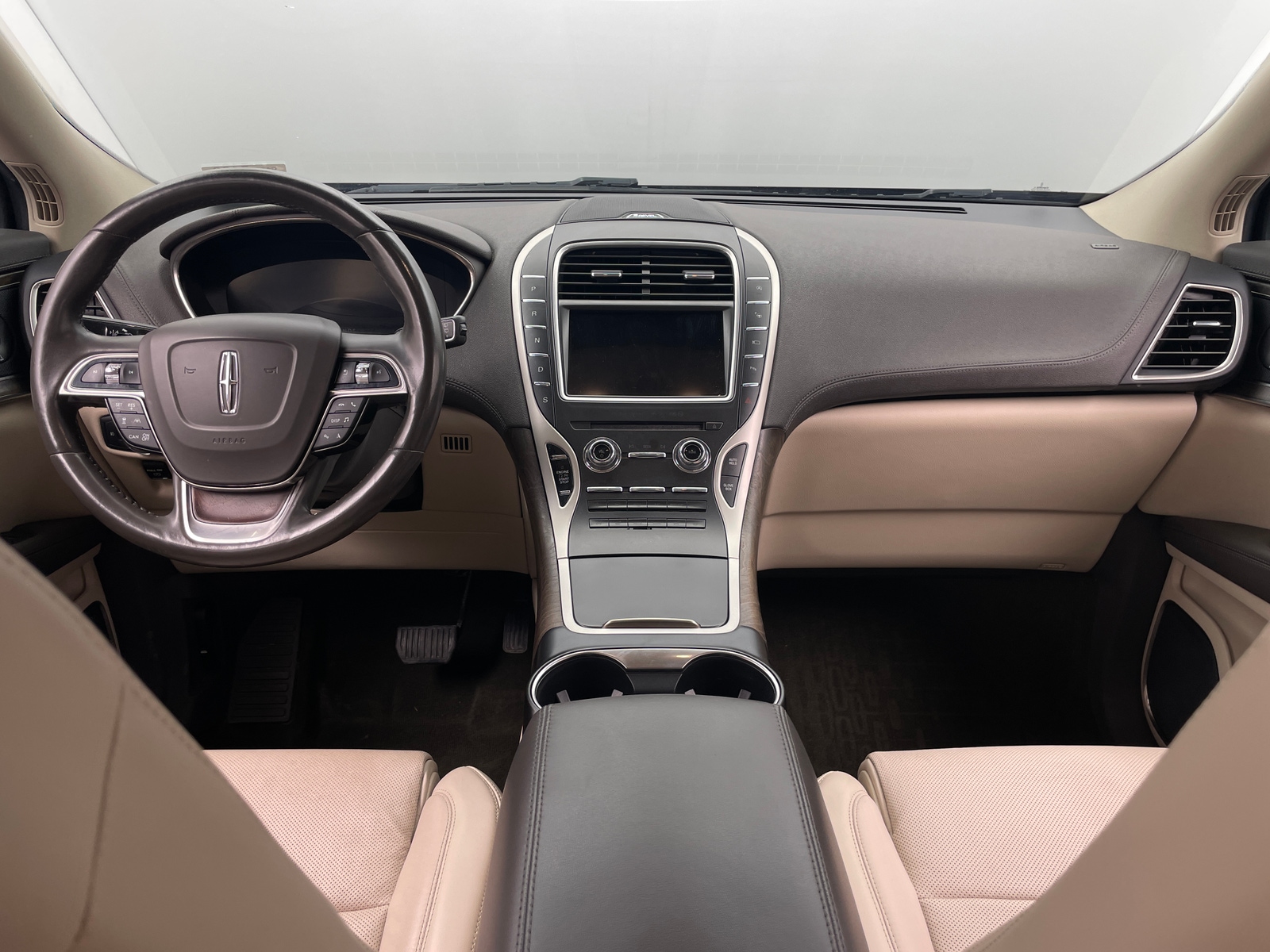 Thumbnail: 2020 Lincoln Nautilus - 2