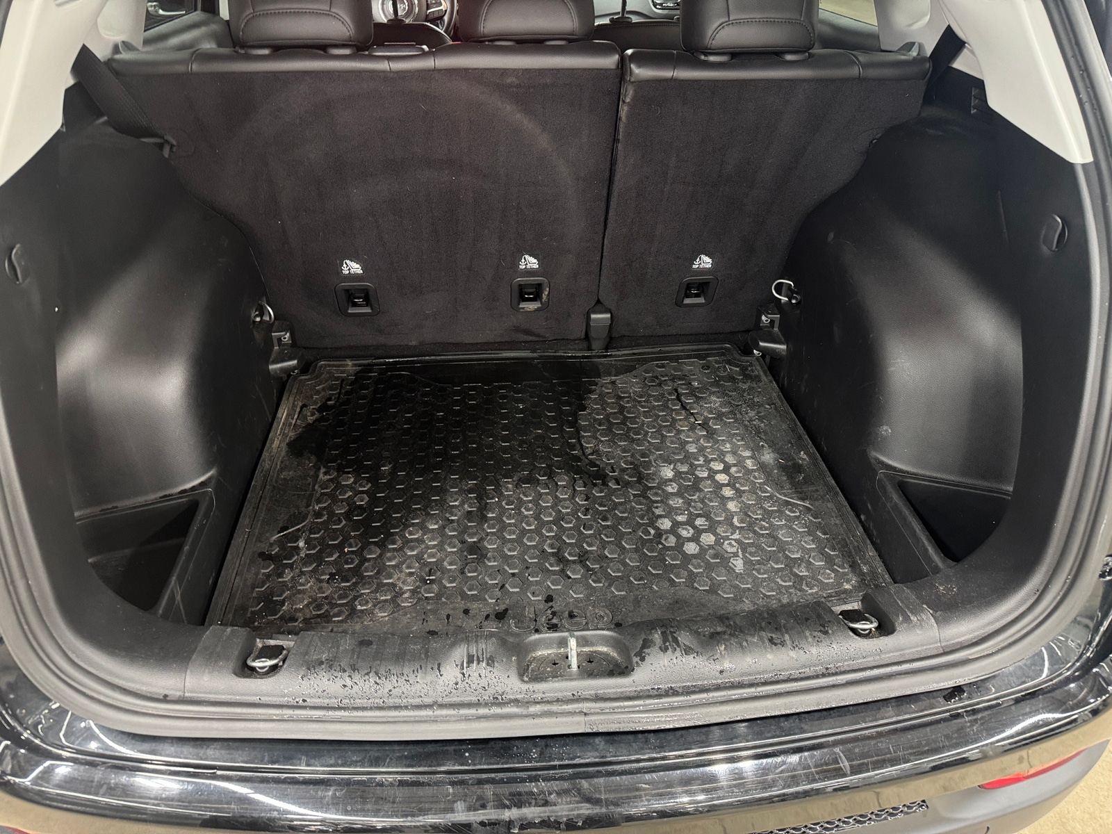 Thumbnail: 2021 Jeep Compass - 7