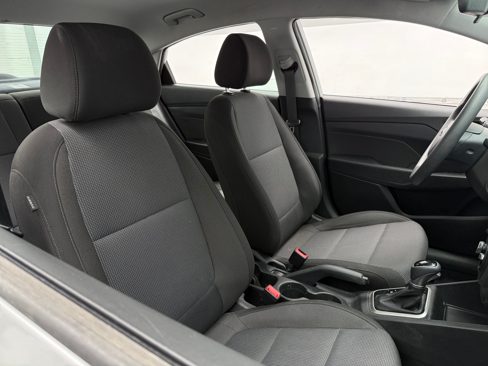 Thumbnail: 2022 Hyundai Accent - 2