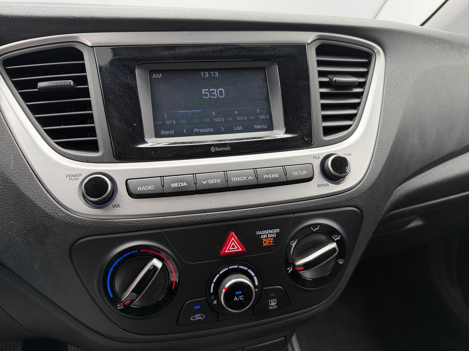 Thumbnail: 2022 Hyundai Accent - 4