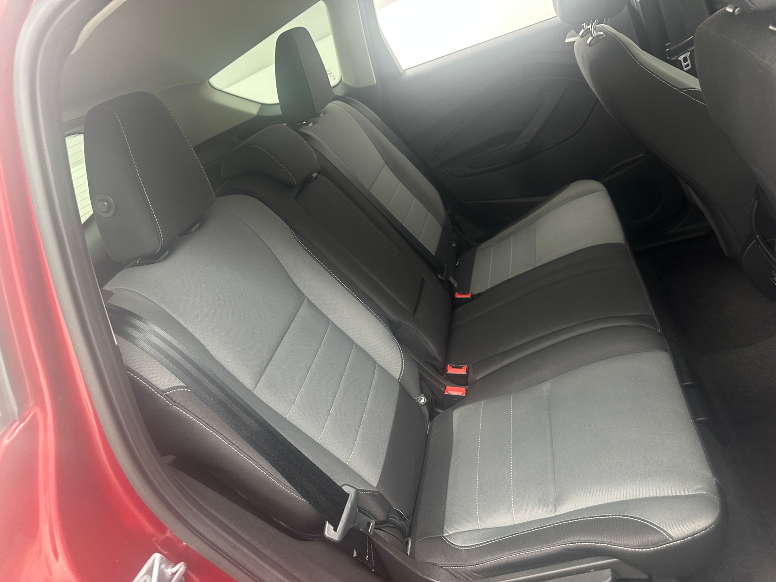 Thumbnail: 2016 Ford Escape - 6