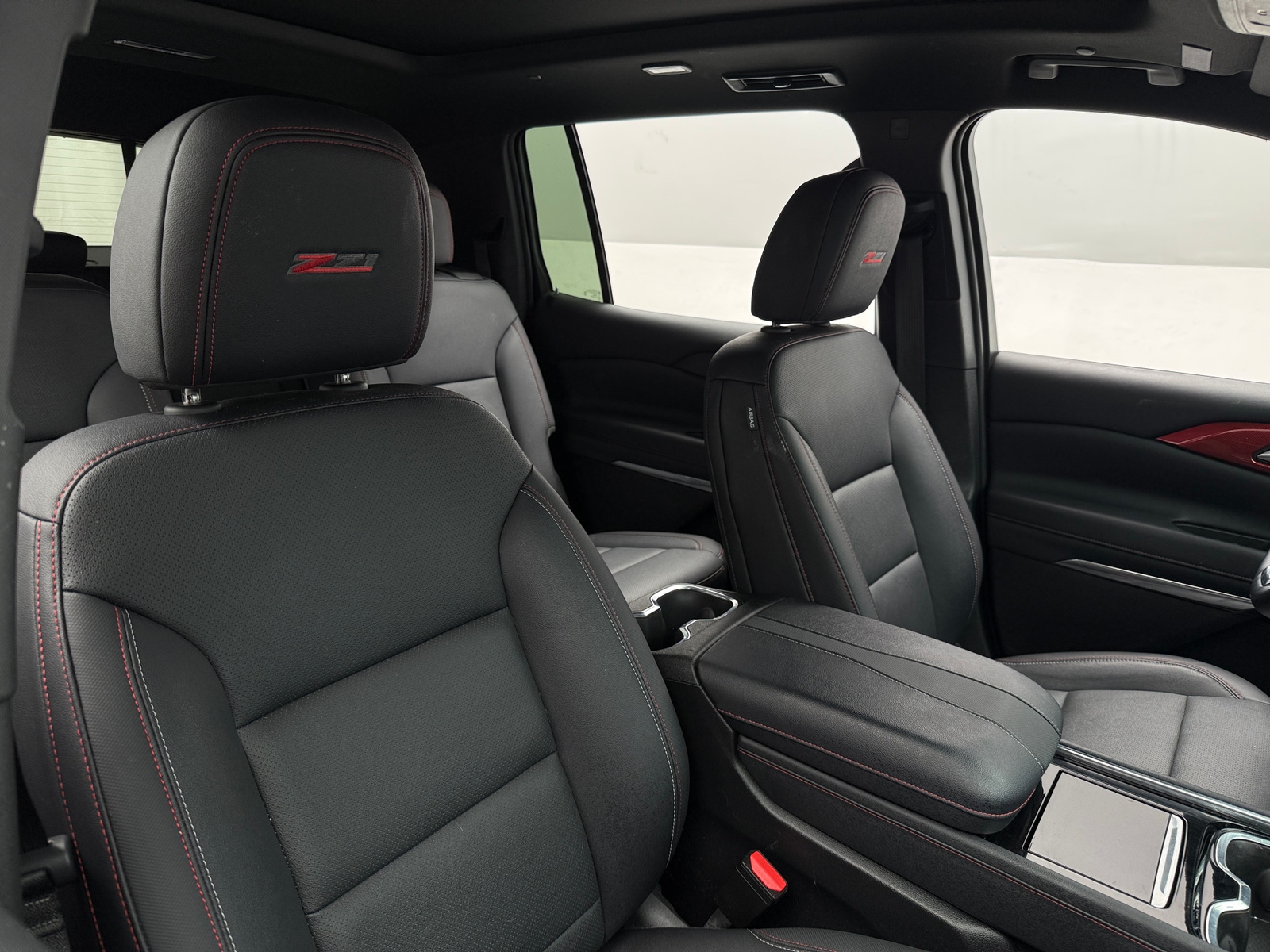 Thumbnail: 2024 Chevrolet Traverse - 2