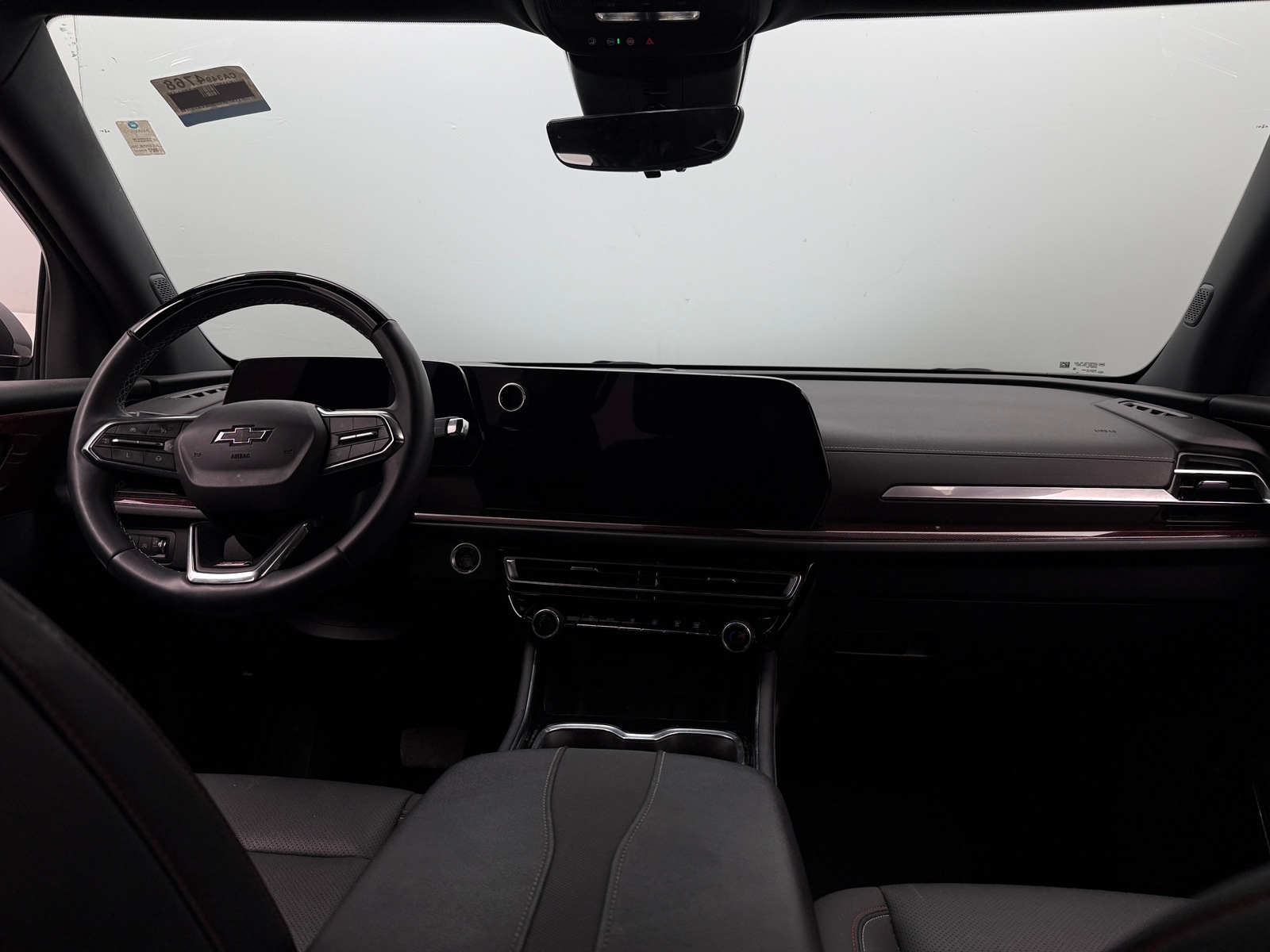 Thumbnail: 2024 Chevrolet Traverse - 3