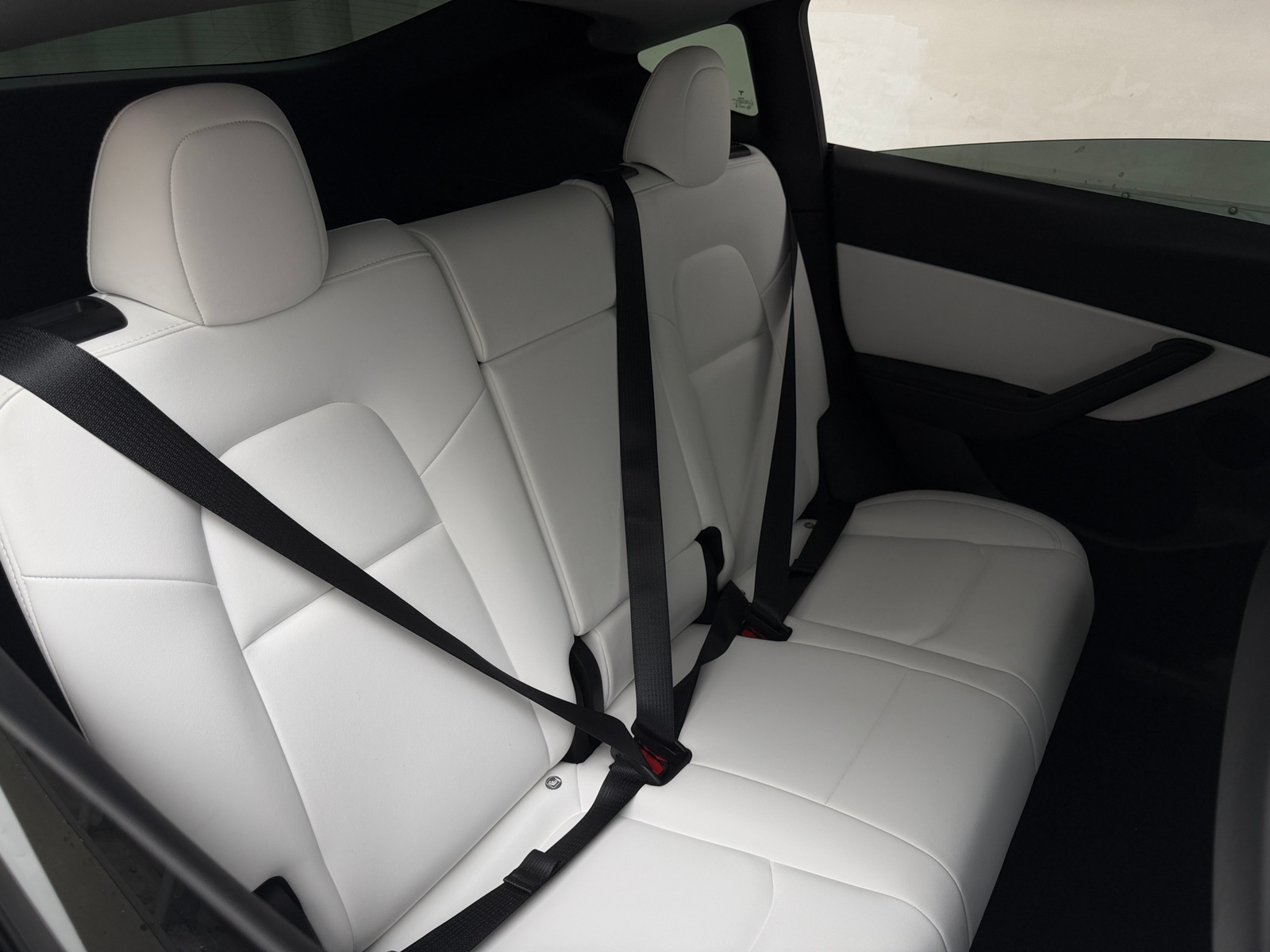 Thumbnail: 2022 Tesla Model Y - 5