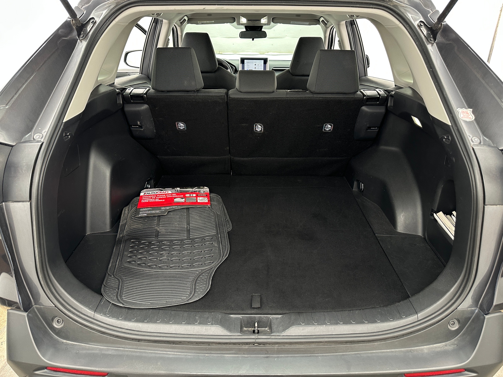 Thumbnail: 2024 Toyota RAV4 - 7