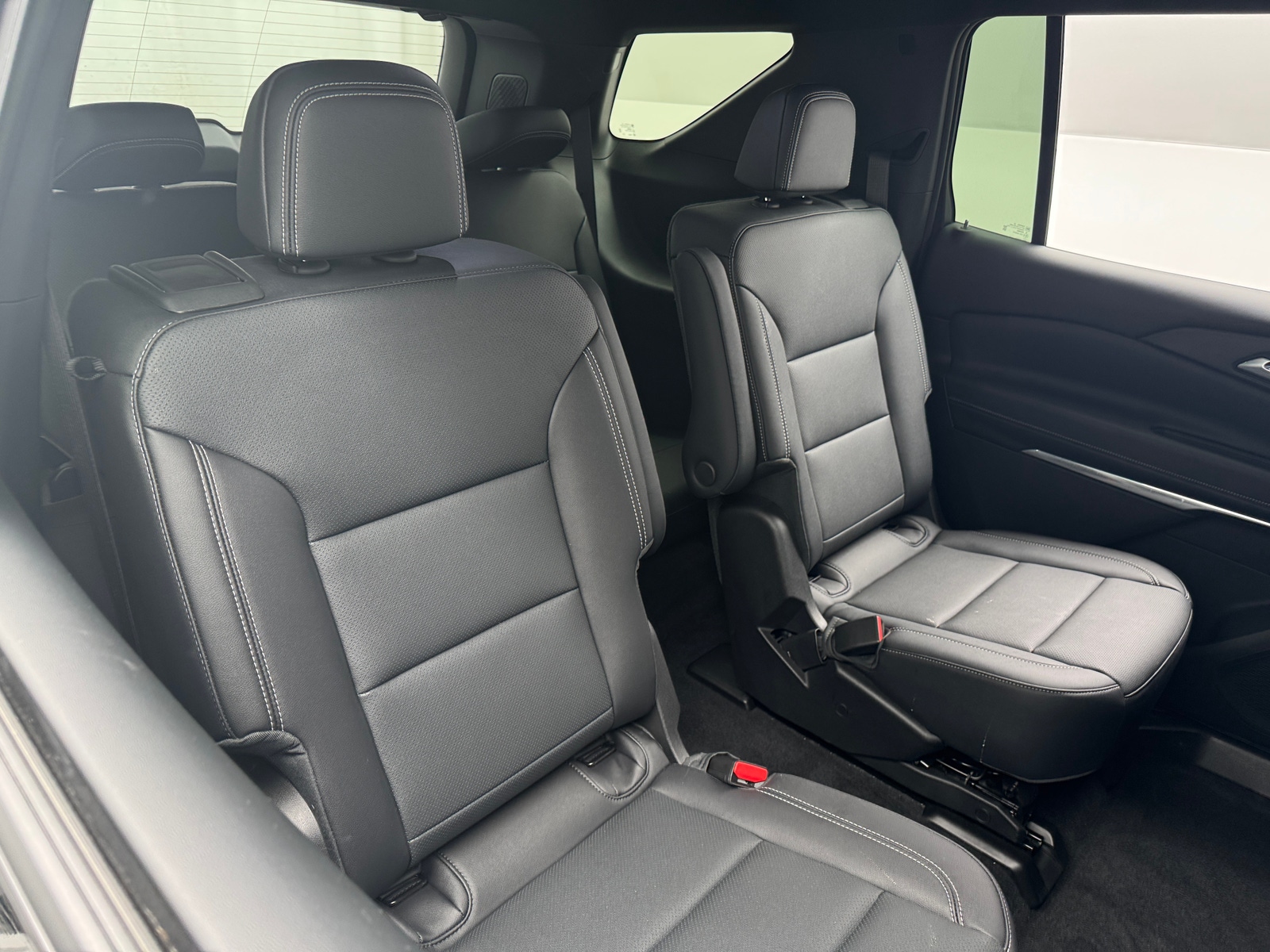 Thumbnail: 2026 Chevrolet Traverse - 6