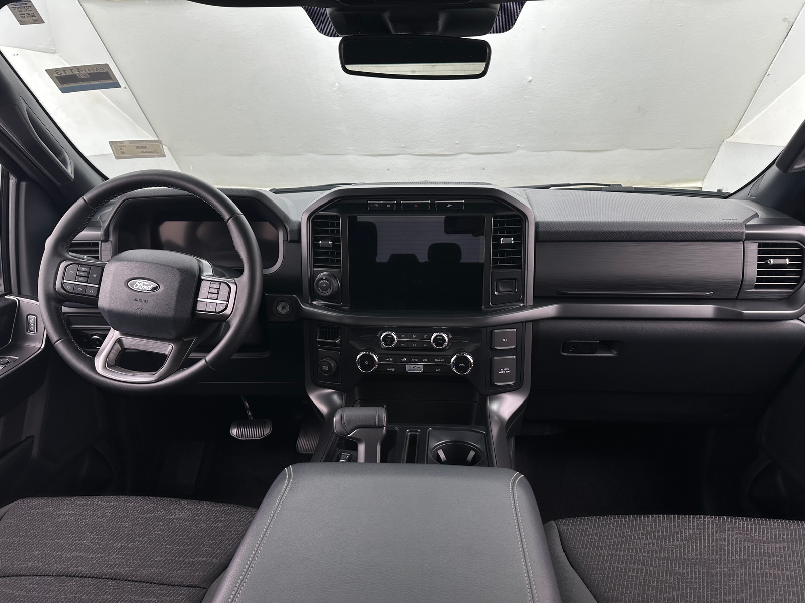 Thumbnail: 2024 Ford Econoline - 3