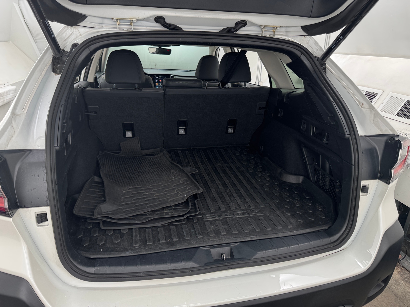 Thumbnail: 2025 Subaru Outback - 6