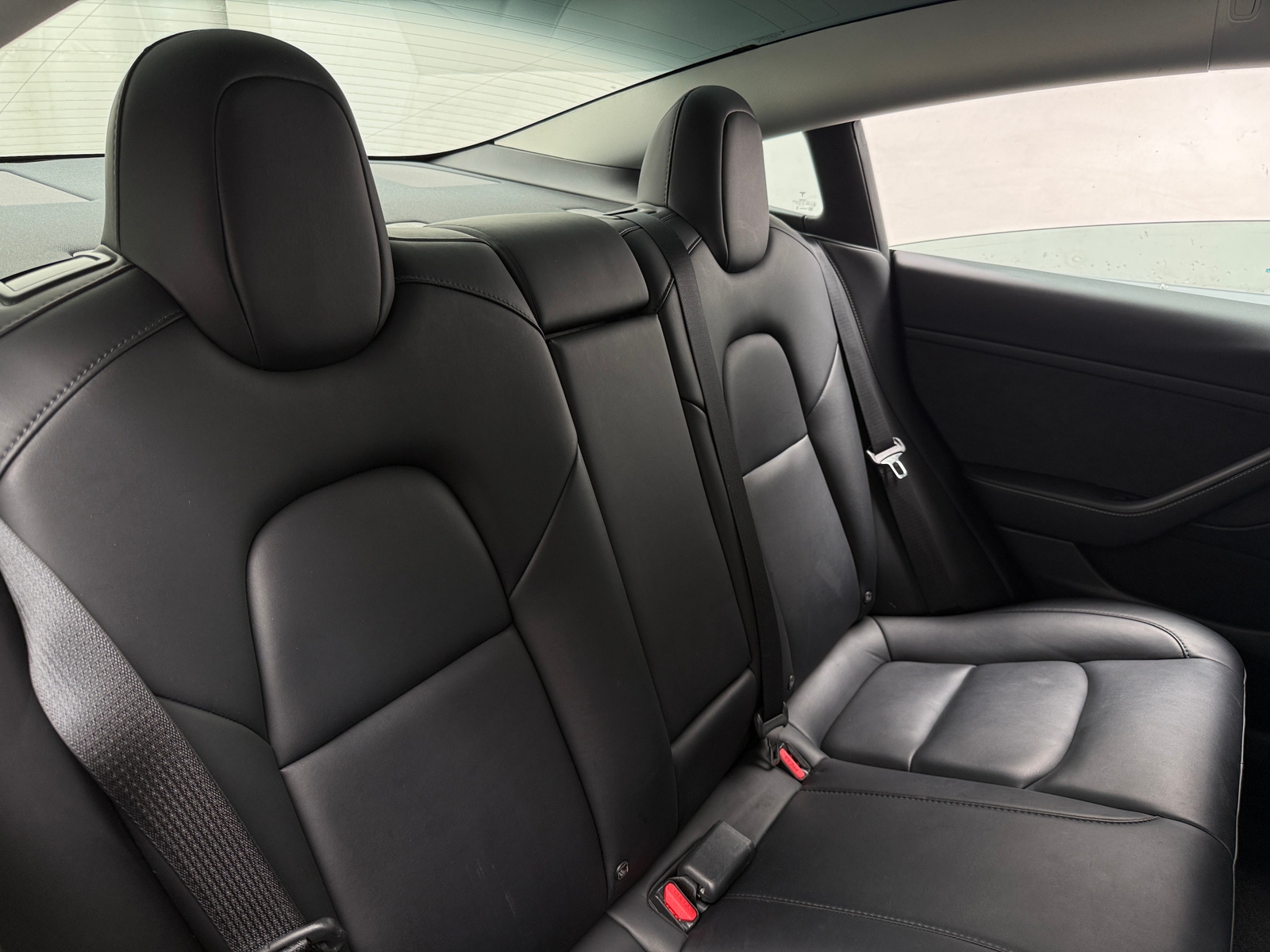 Thumbnail: 2022 Tesla Model 3 - 5