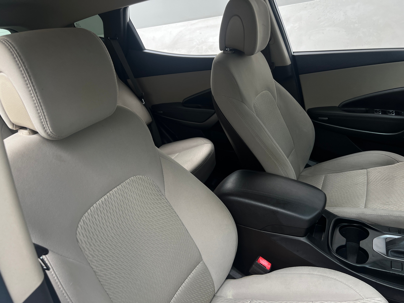 Thumbnail: 2018 Hyundai Santa Fe - 2