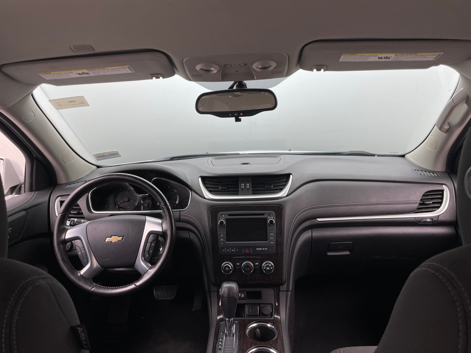 Thumbnail: 2017 Chevrolet Traverse - 3