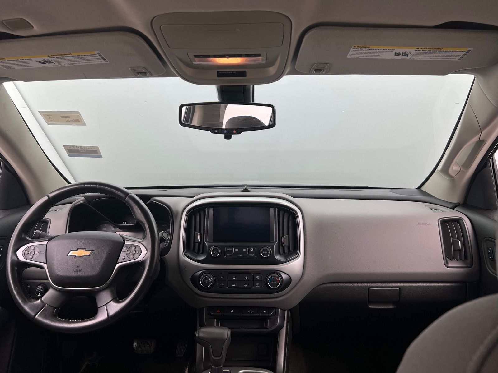 Thumbnail: 2016 Chevrolet Colorado - 3