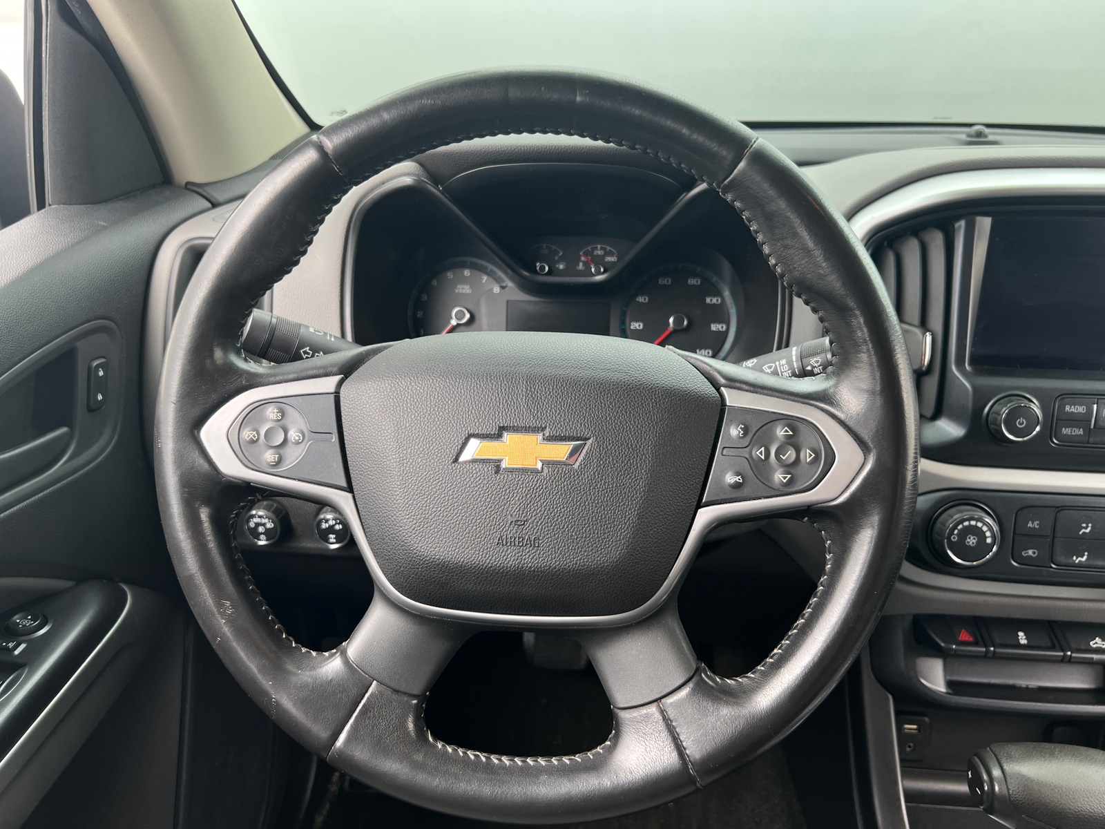 Thumbnail: 2016 Chevrolet Colorado - 5