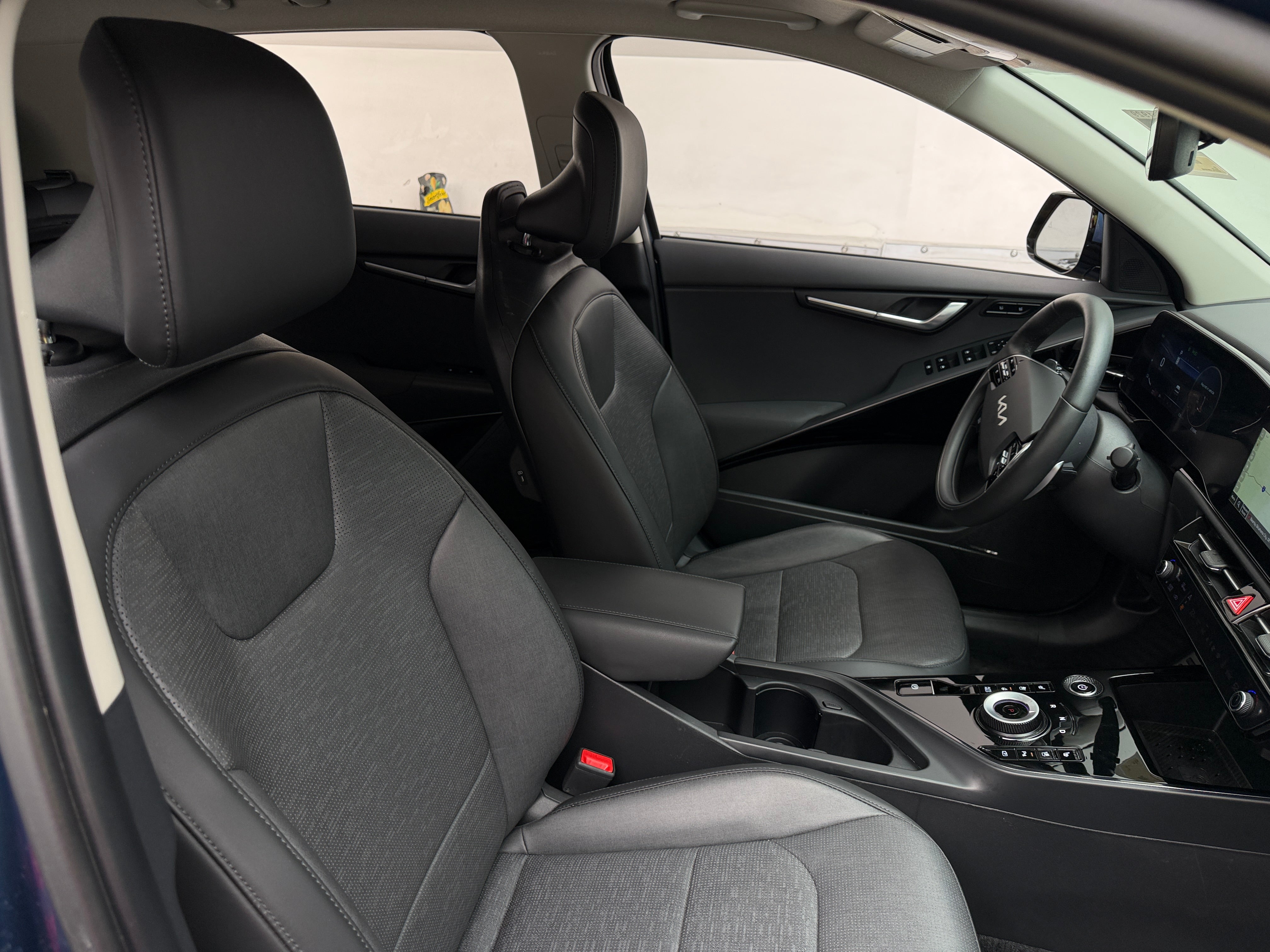 2024 Kia Niro - Image 1