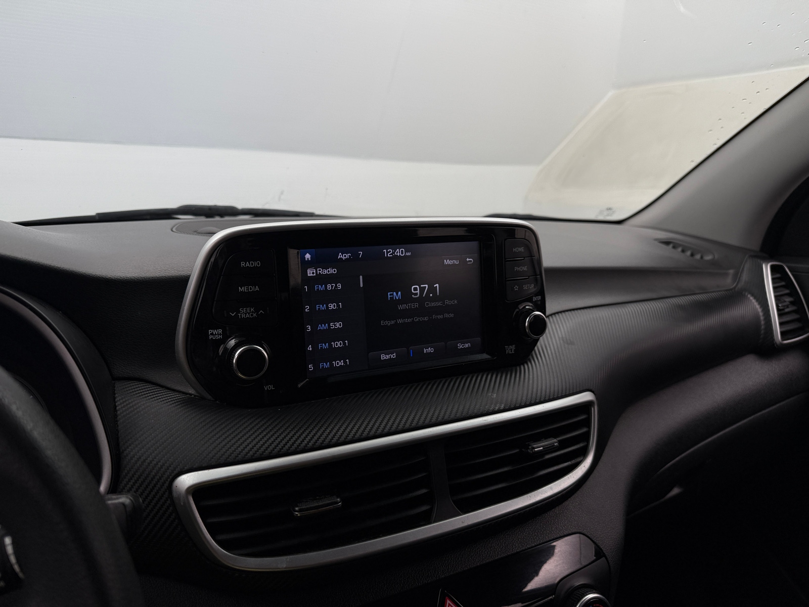 Thumbnail: 2019 Hyundai Tucson - 4