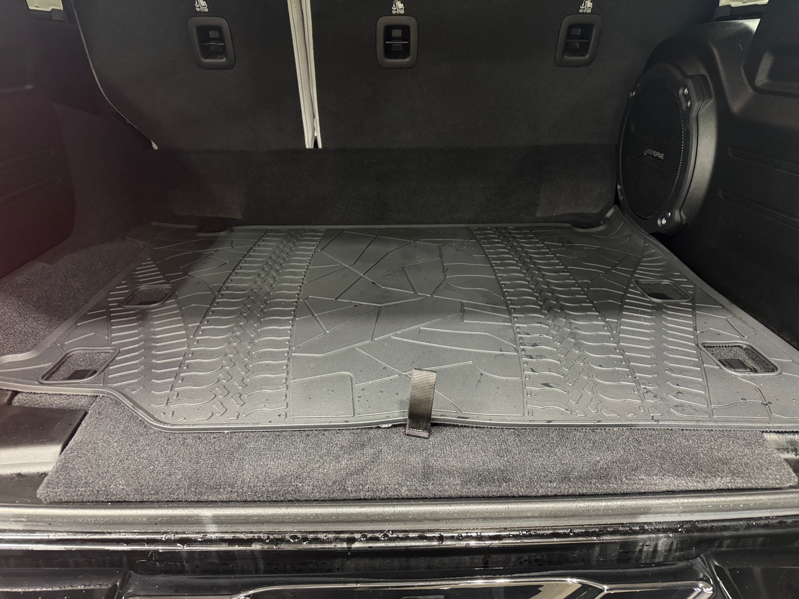 Thumbnail: 2021 Jeep Wrangler - 6