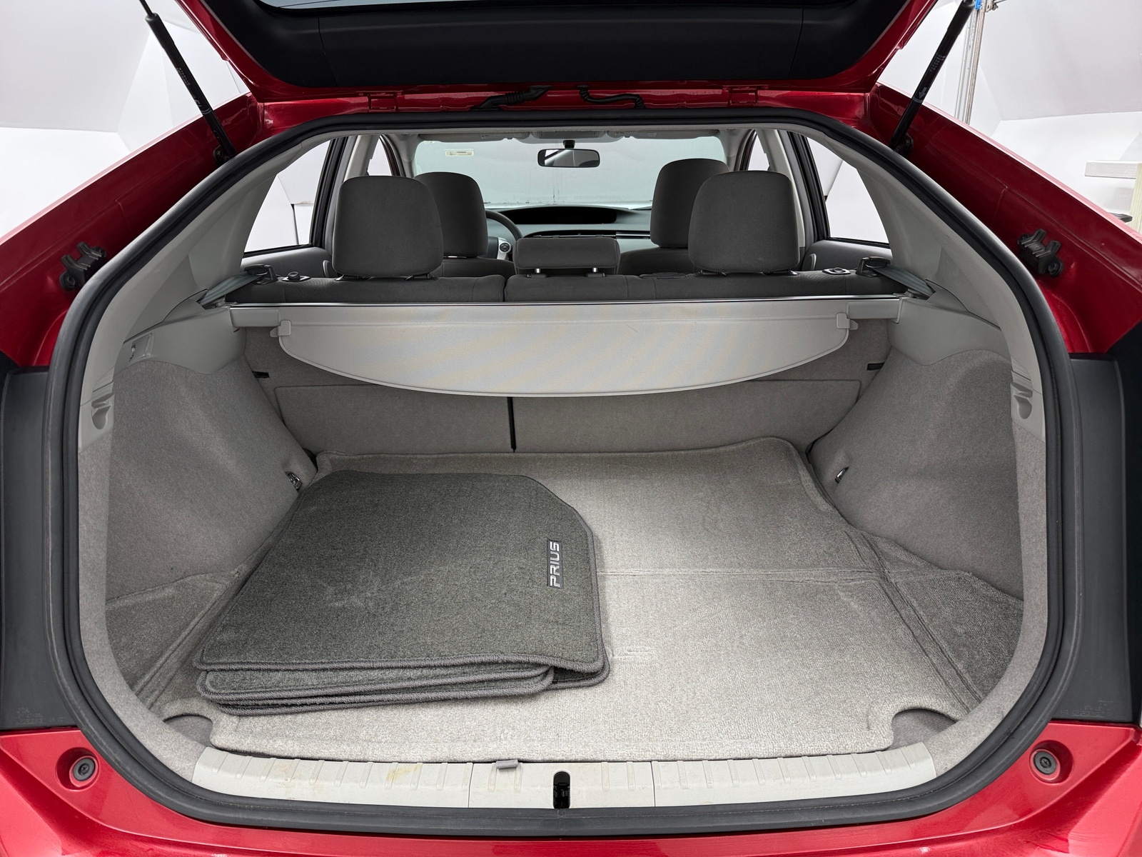 Thumbnail: 2011 Toyota Prius - 7