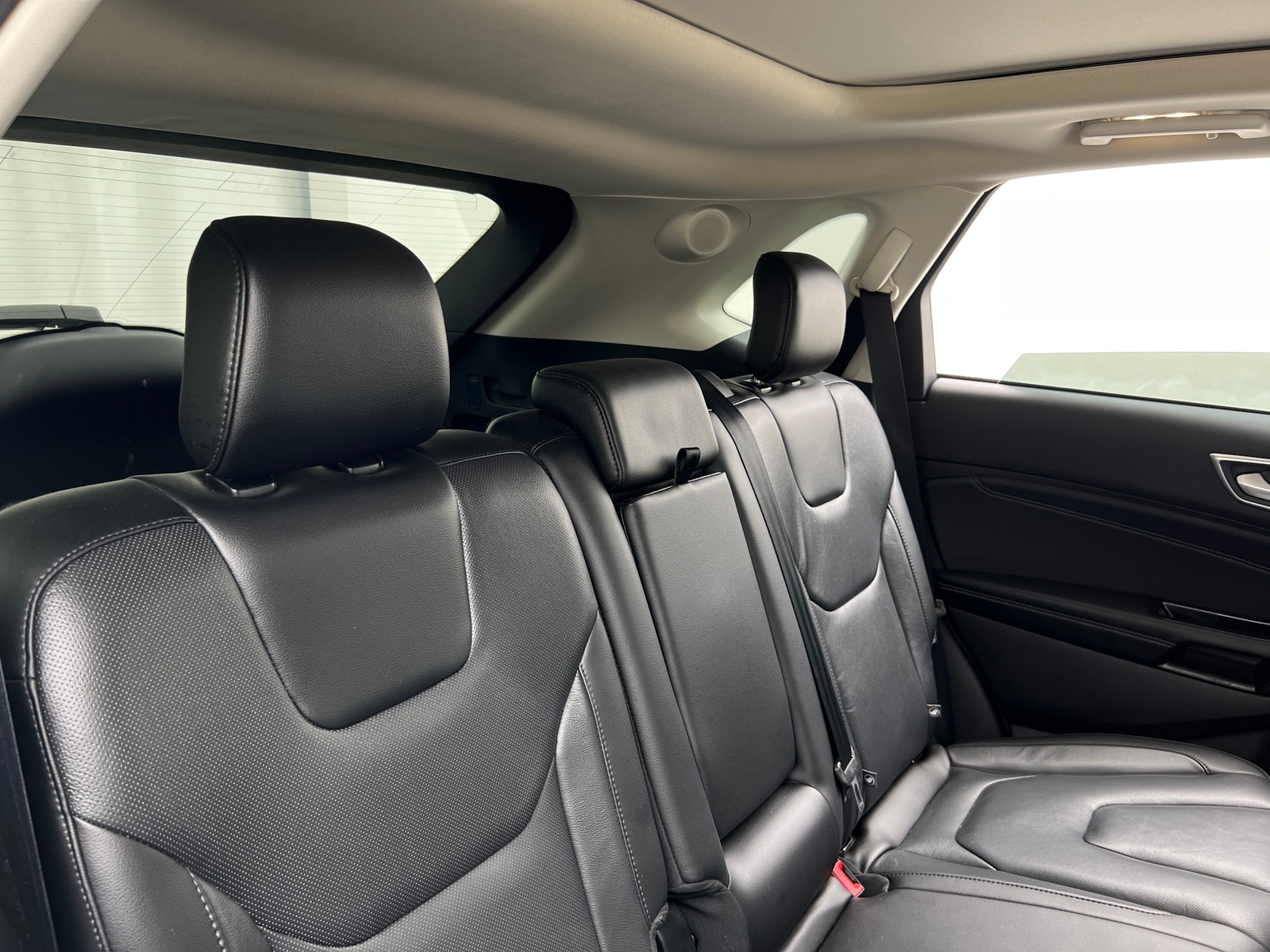 Thumbnail: 2019 Ford Edge - 5