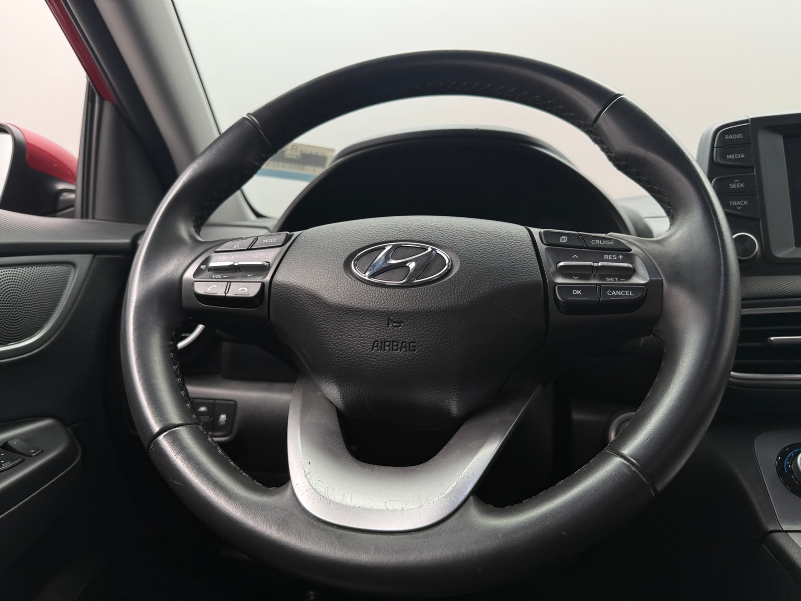 Thumbnail: 2021 Hyundai Kona - 4