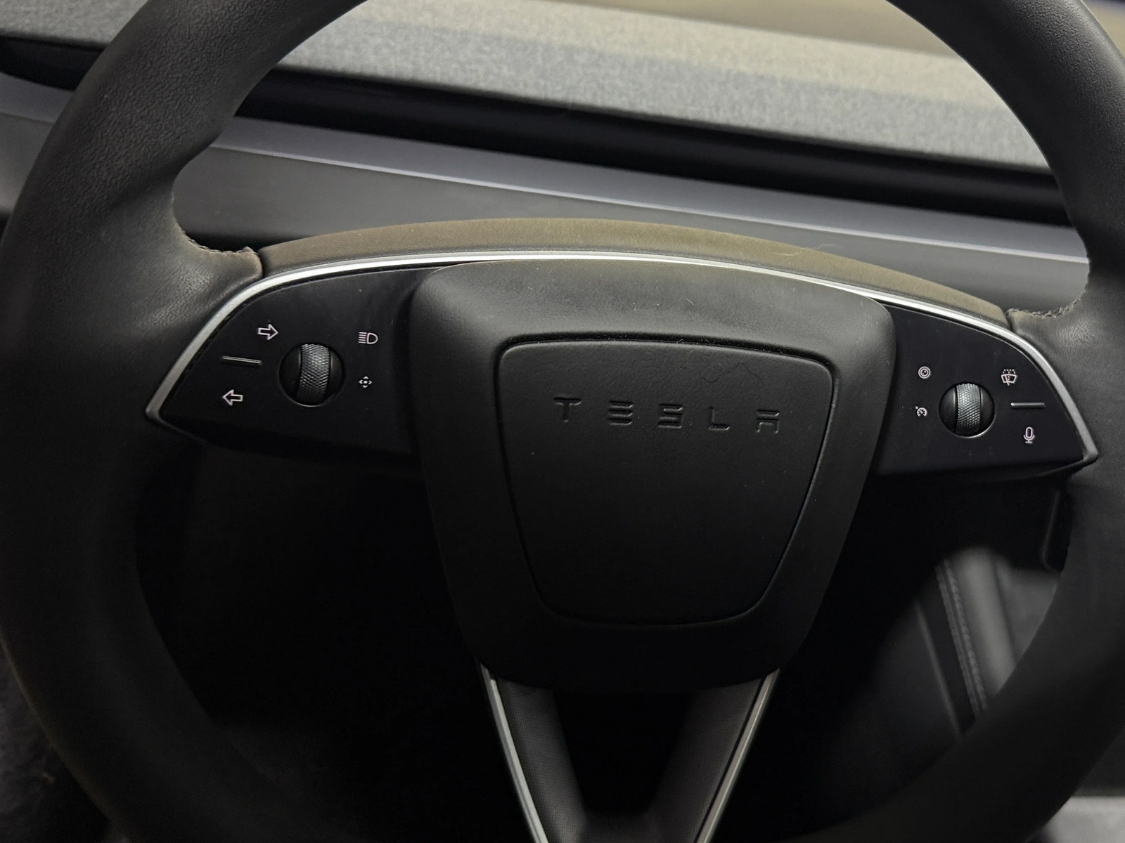 Thumbnail: 2025 Tesla Model 3 - 4