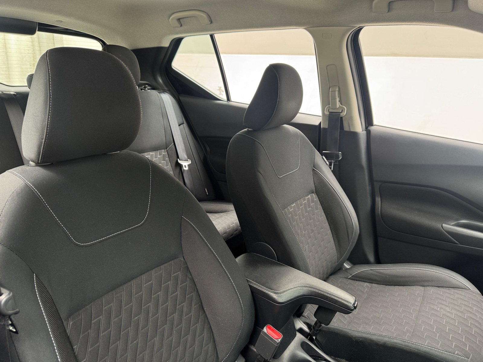 Thumbnail: 2022 Nissan Kicks - 2