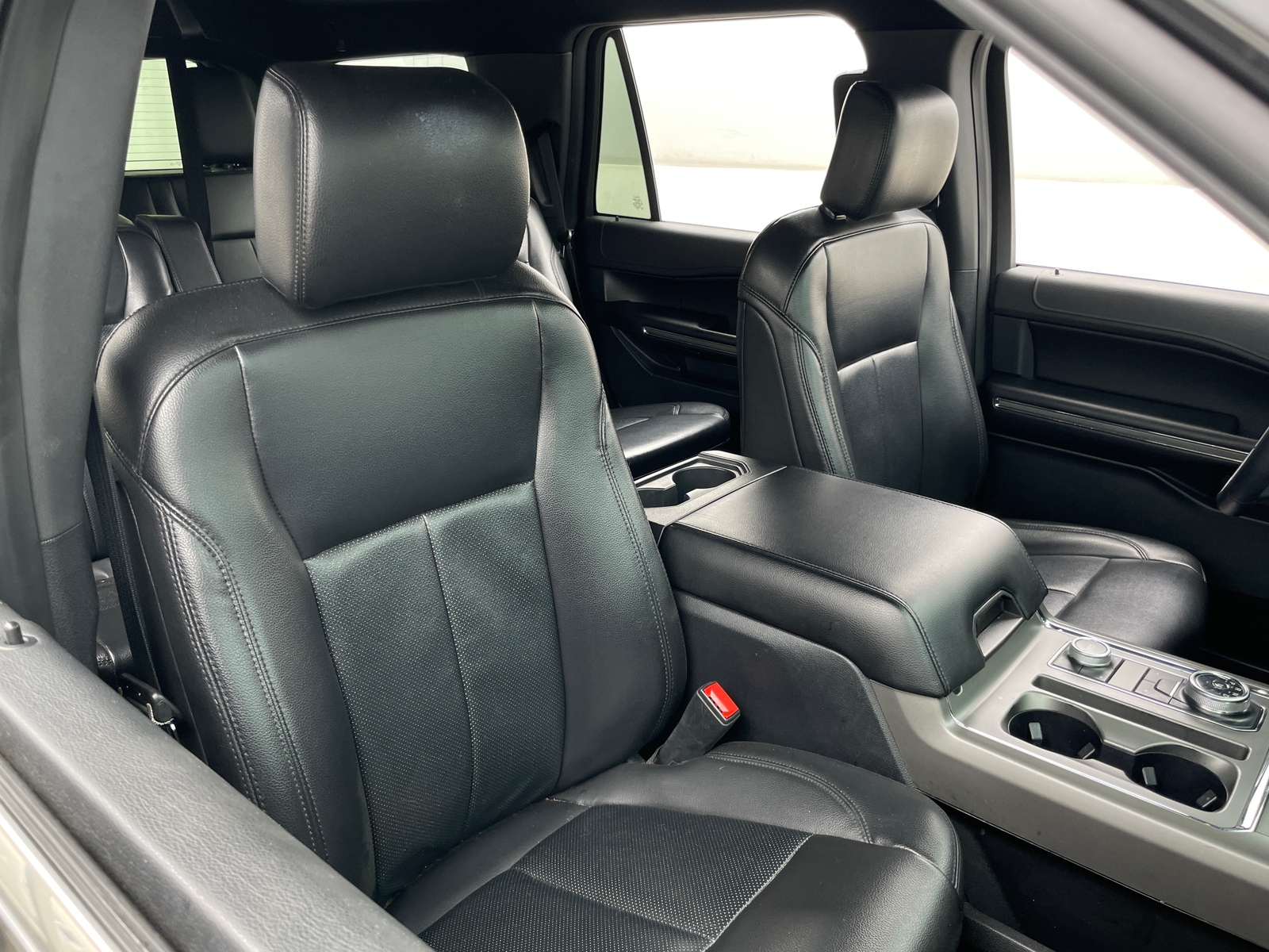 Thumbnail: 2020 Ford Expedition - 2