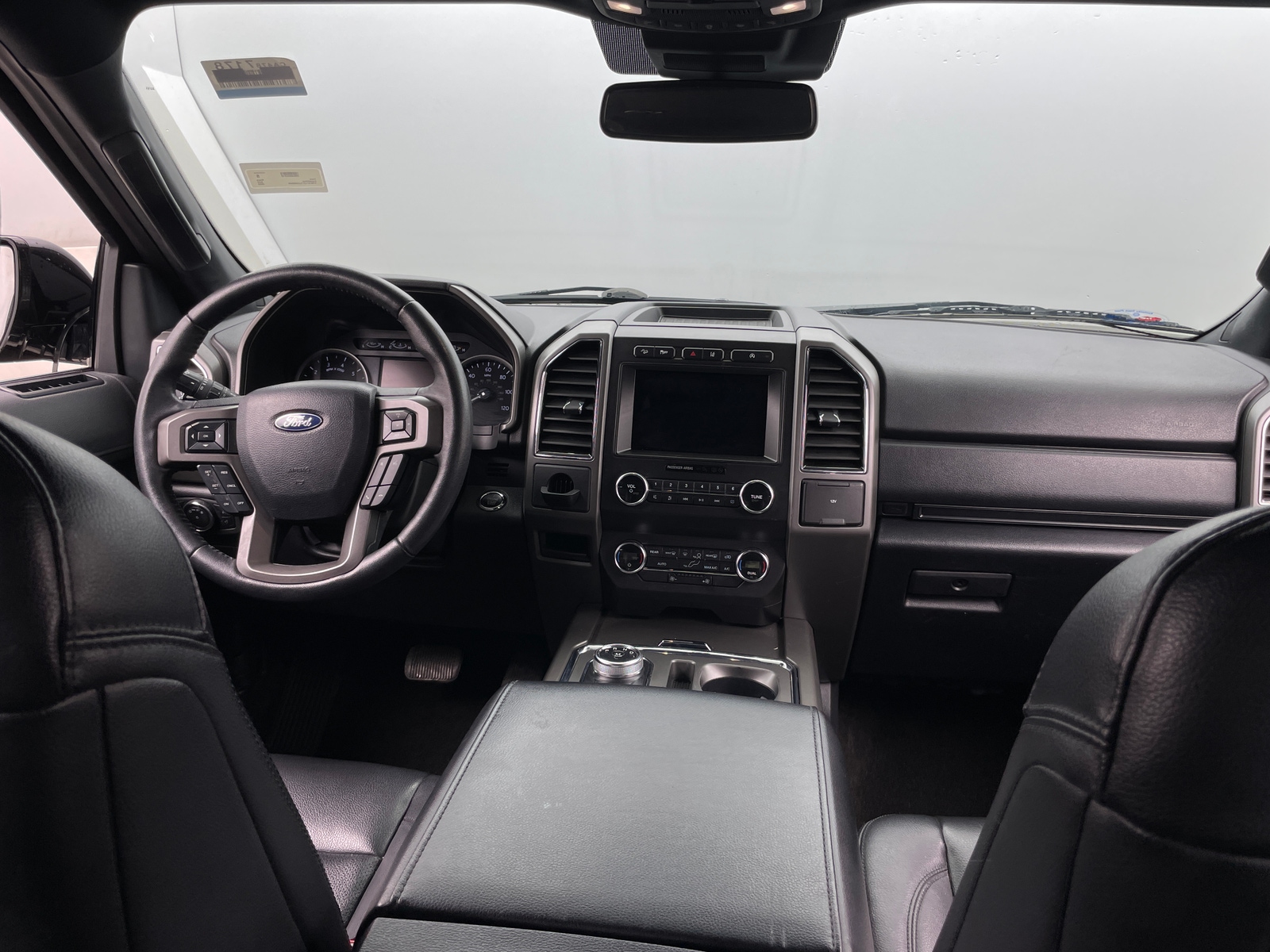 Thumbnail: 2020 Ford Expedition - 3