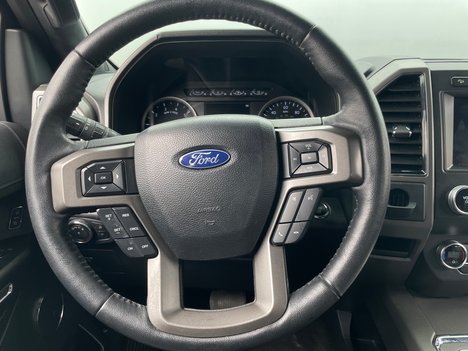 Thumbnail: 2020 Ford Expedition - 5