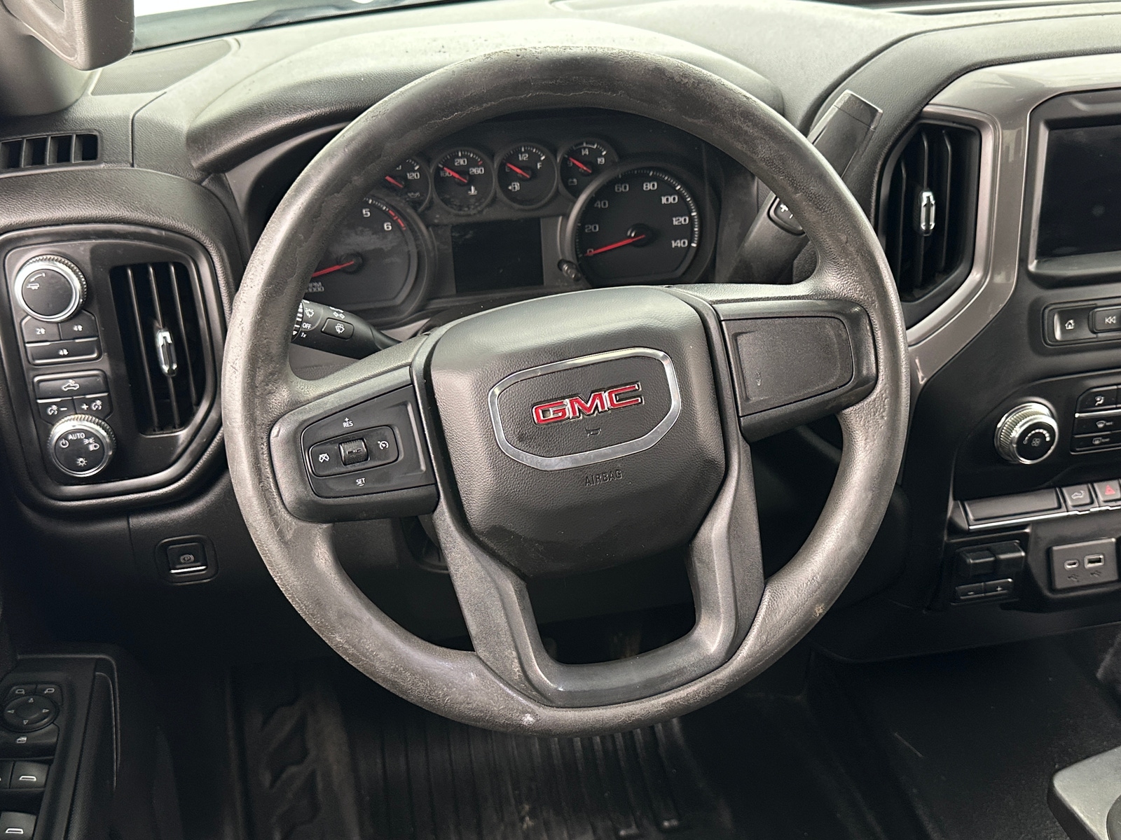 Thumbnail: 2023 GMC Sierra 2500 - 4