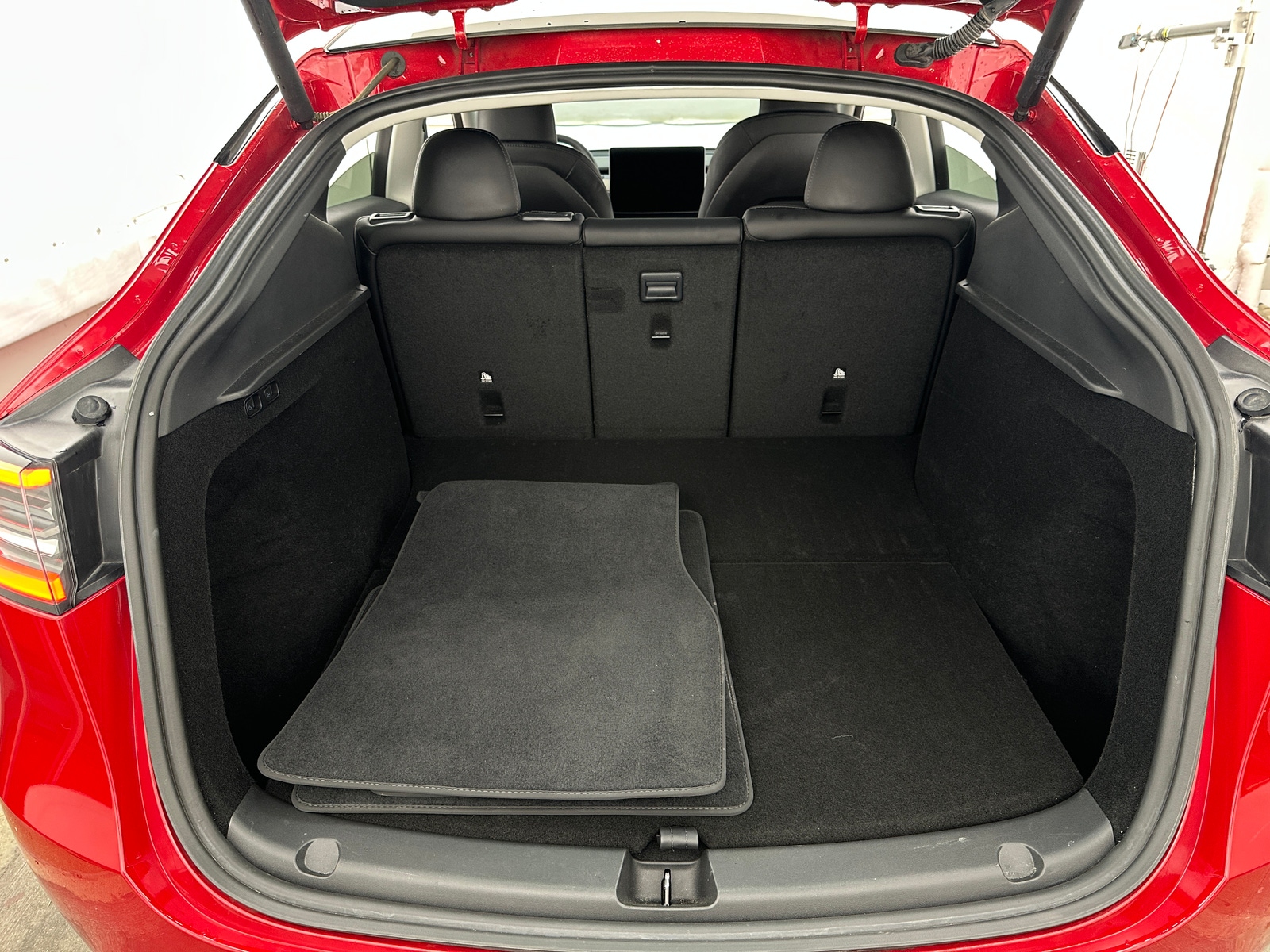 Thumbnail: 2023 Tesla Model Y - 6