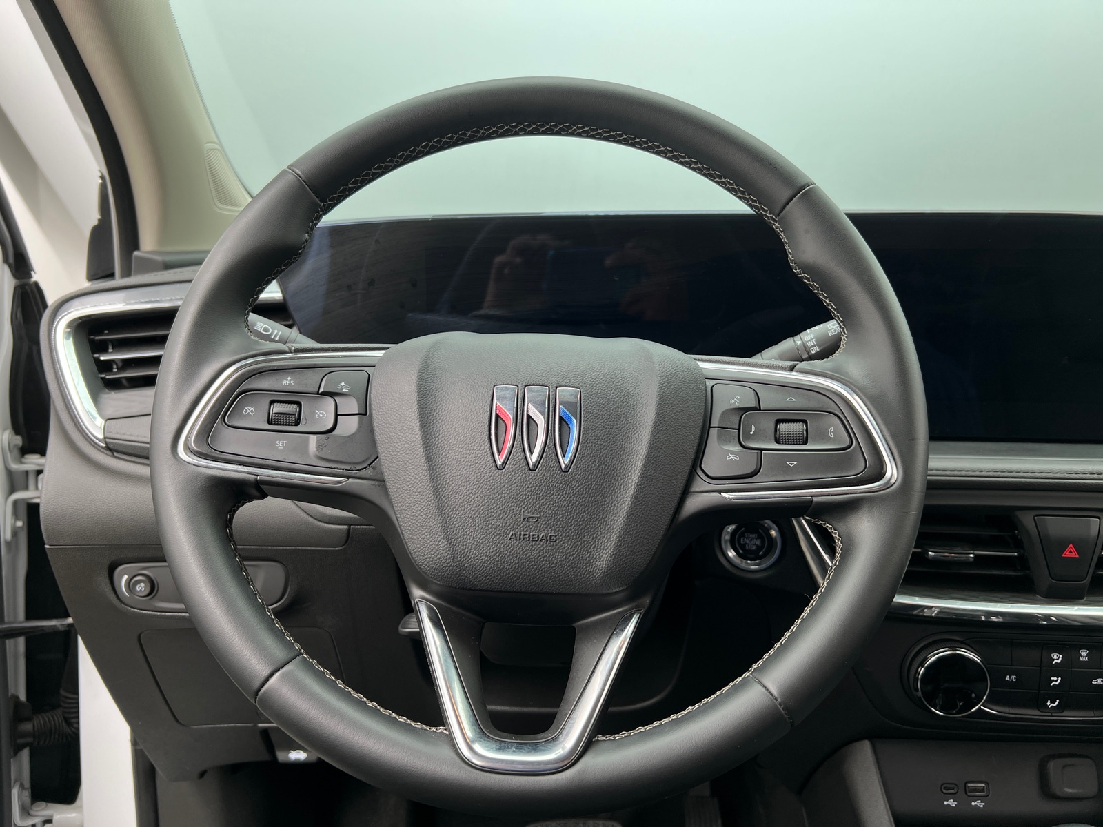 Thumbnail: 2025 Buick Encore GX - 5