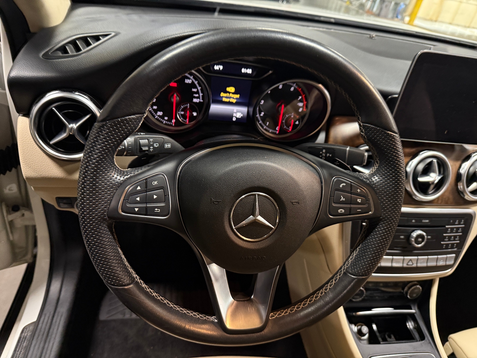 Thumbnail: 2019 Mercedes-Benz GLA - 4