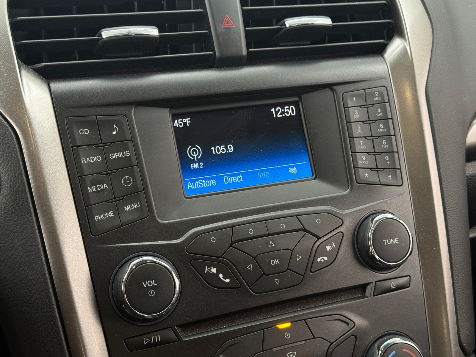 Thumbnail: 2017 Ford Fusion - 4