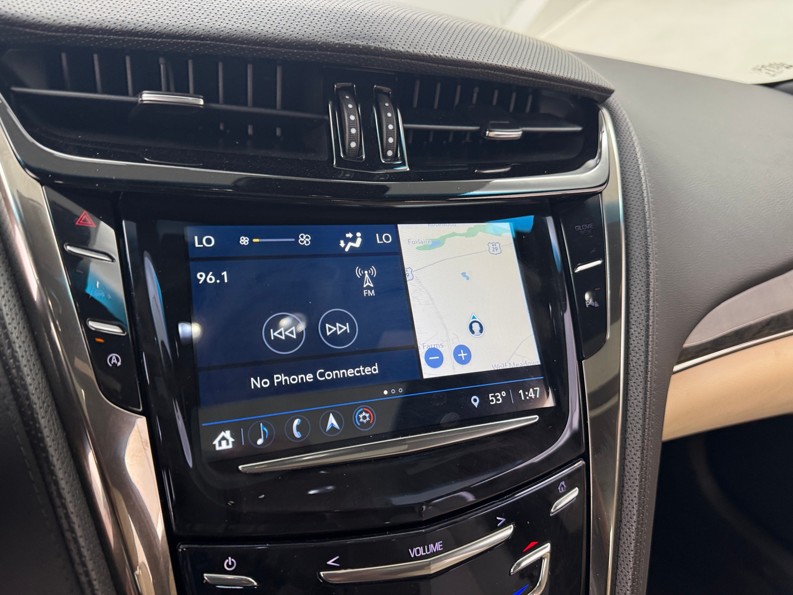 Thumbnail: 2019 Cadillac CTS - 3