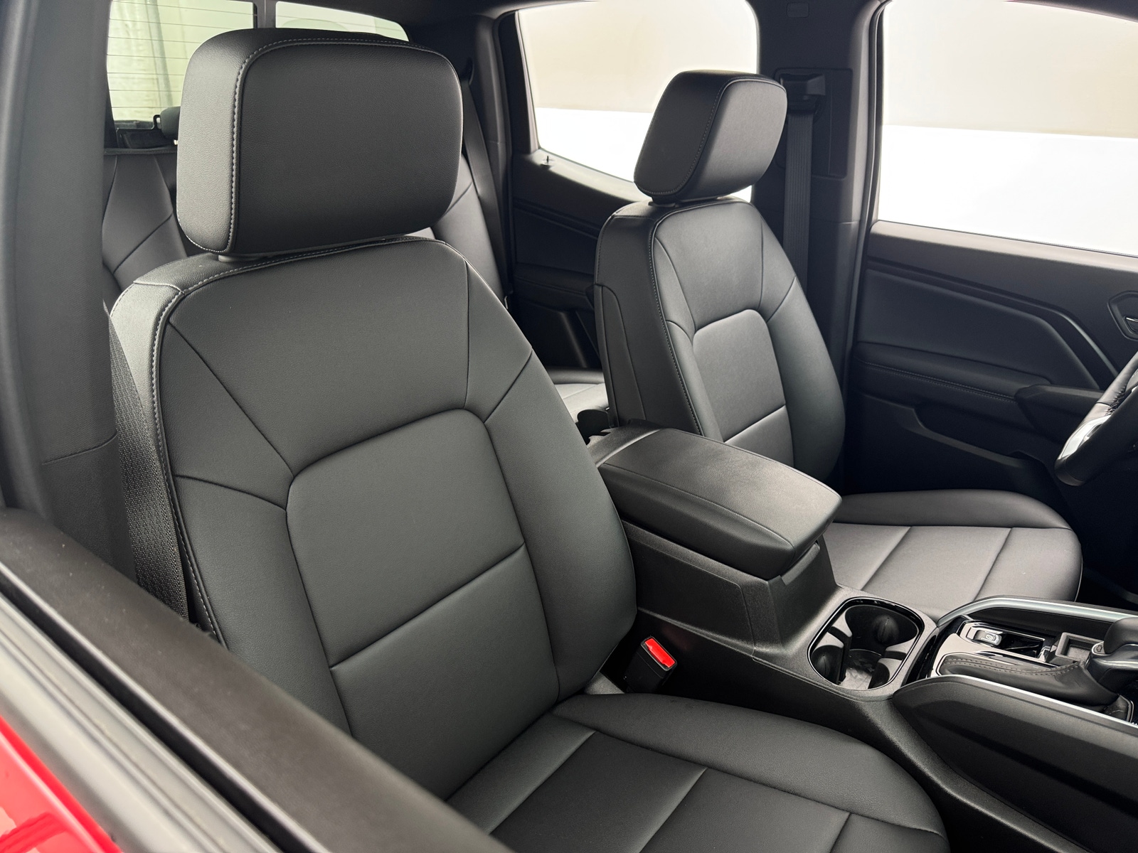 Thumbnail: 2025 Chevrolet Colorado - 2