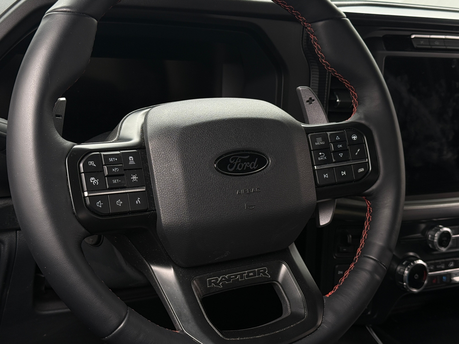 Thumbnail: 2025 Ford Econoline - 4