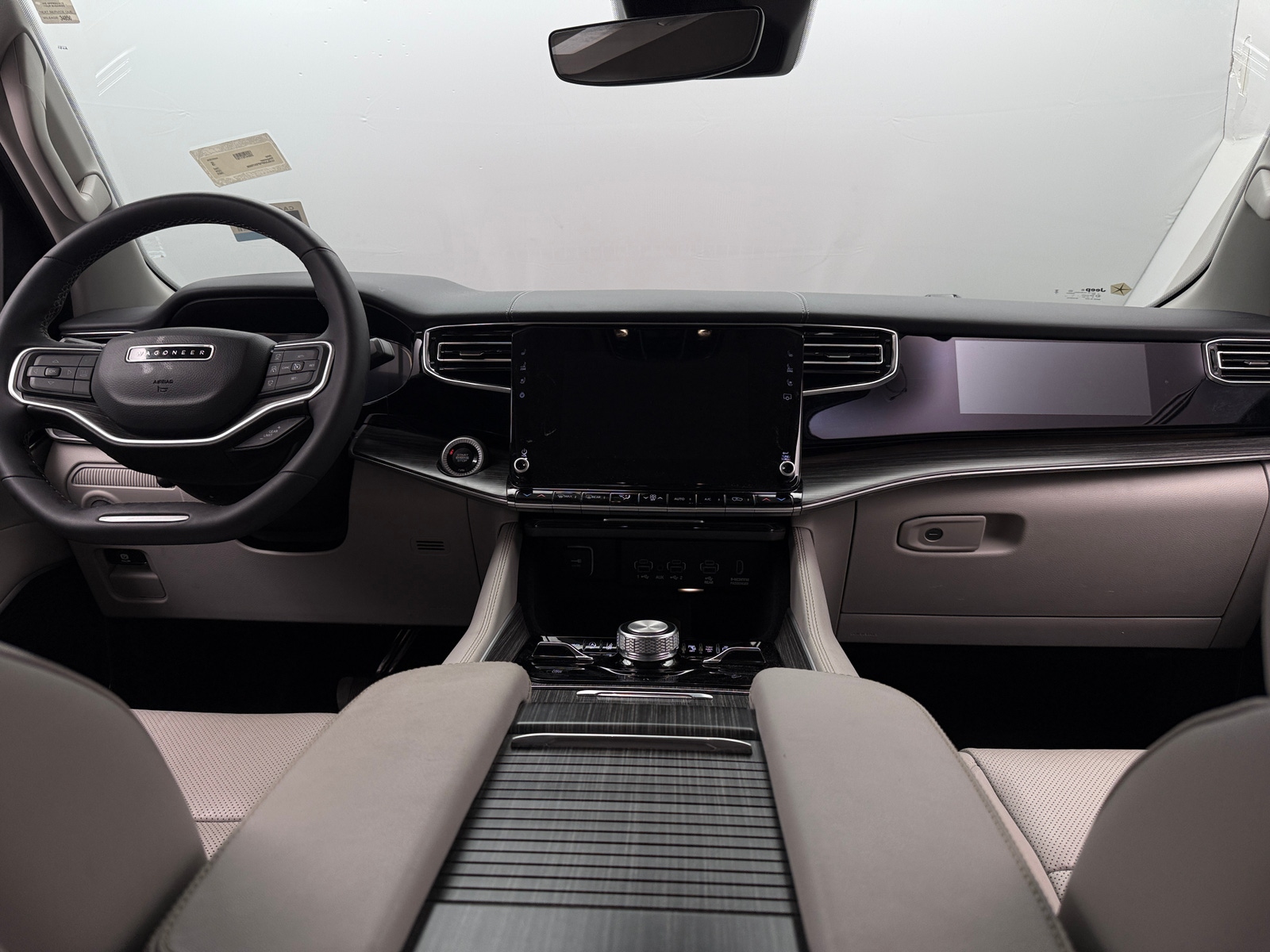 Thumbnail: 2023 Jeep Wagoneer - 2